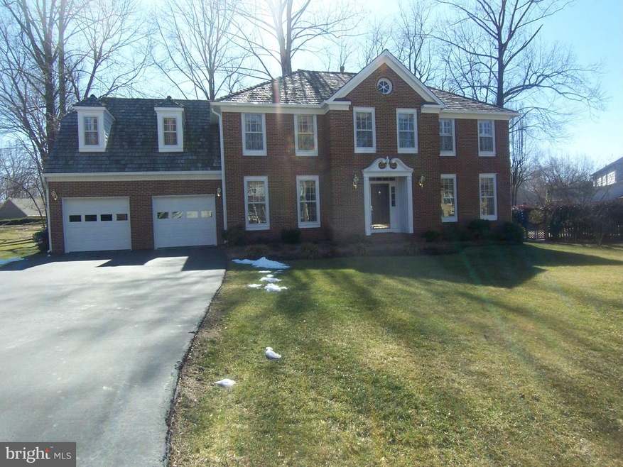 10803 Glen Mist Ln, Fairfax, VA 22030 - photo 1