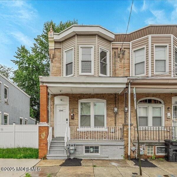 02-1262 Thurman Street-2