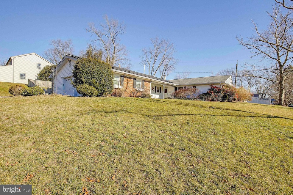 13107 Oval Ln, Bowie, MD 20715 - photo 1