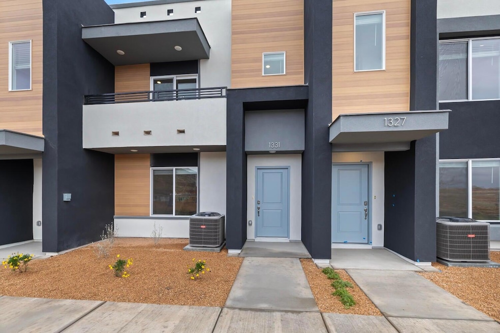 Dalton Mid Unit with Balcony