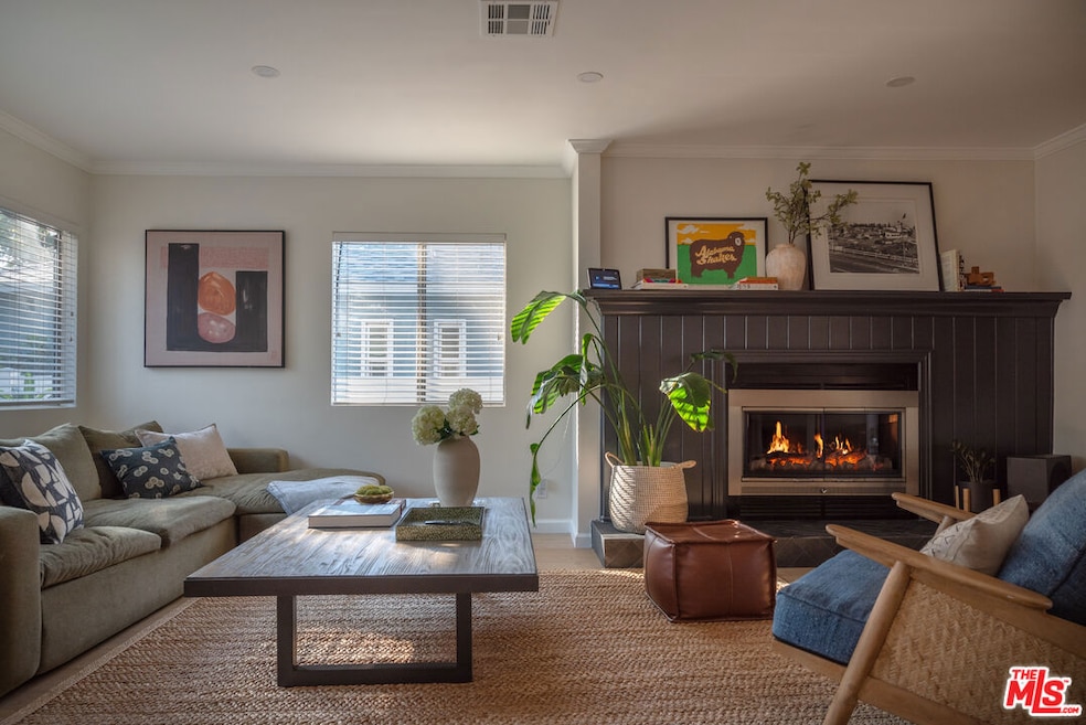 4827 Tilden Ave, Sherman Oaks, CA 91423 - photo 1