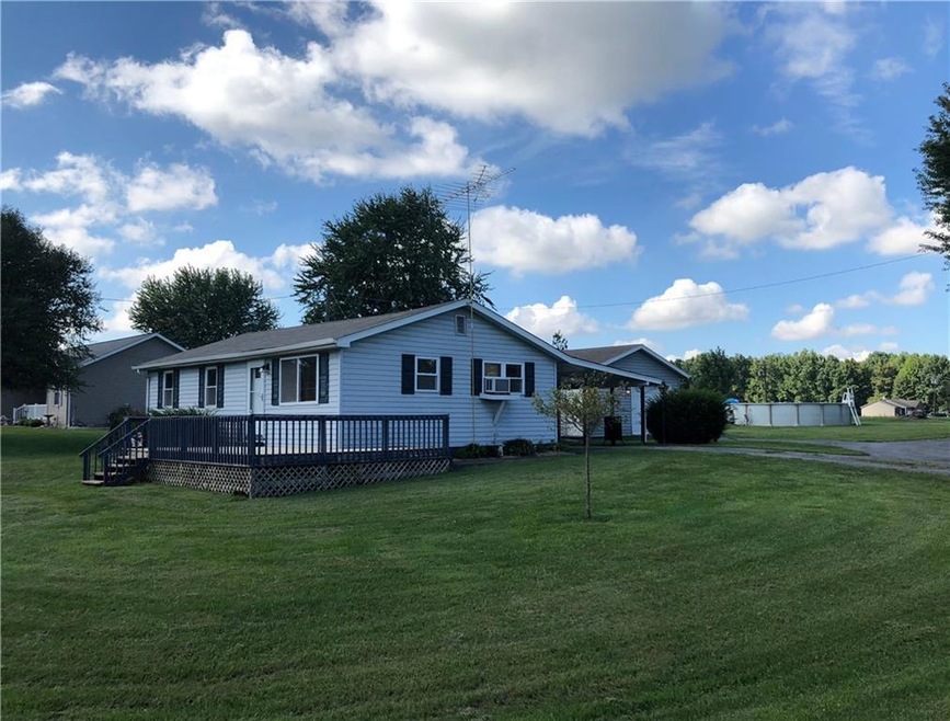 869 SE Santee Dr, Greensburg, IN 47240 - photo 1