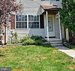 6923 Turnberry Ct, Frederick, MD 21703 - photo 1