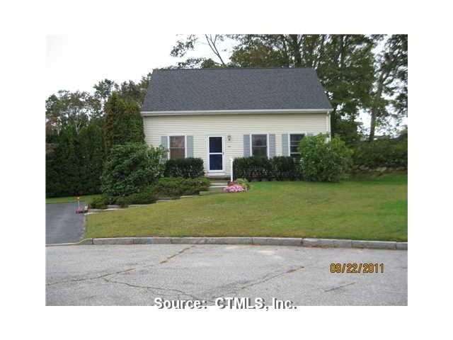 38 Penny Ln, New London, CT 06320 - photo 1