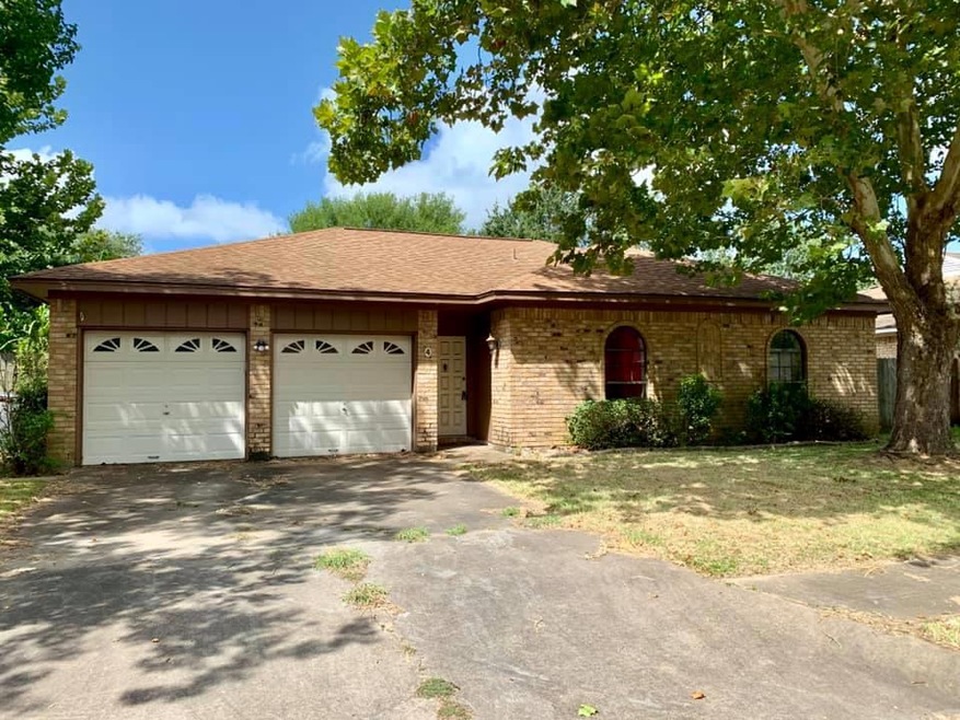 4 Murex St, Bay City, TX 77414 - photo 1