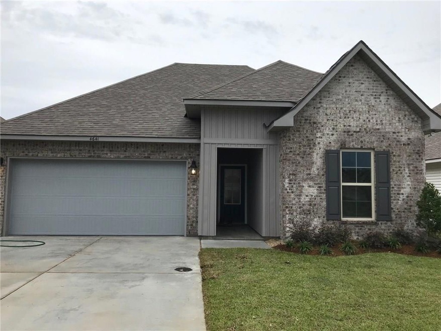 4641 Park Shore Dr, Marrero, LA 70072 - photo 1