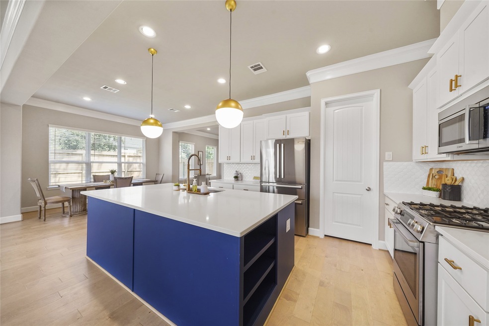 3518 Lynette Cove Place, Houston, TX 77018 - photo 1