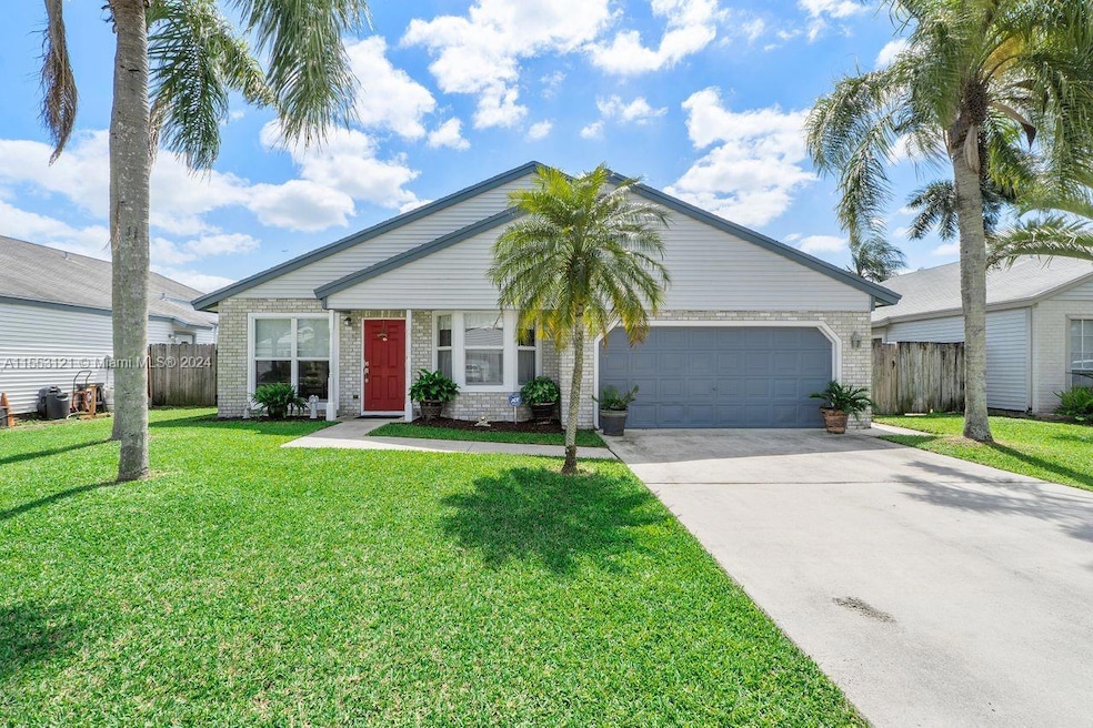 13550 SW 9th Ct, Davie, FL 33325 - photo 1