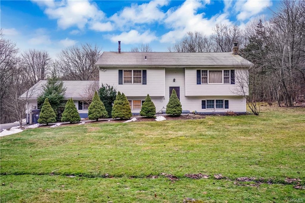 78 Peddler Hill Rd, Monroe, NY 10950 - photo 1