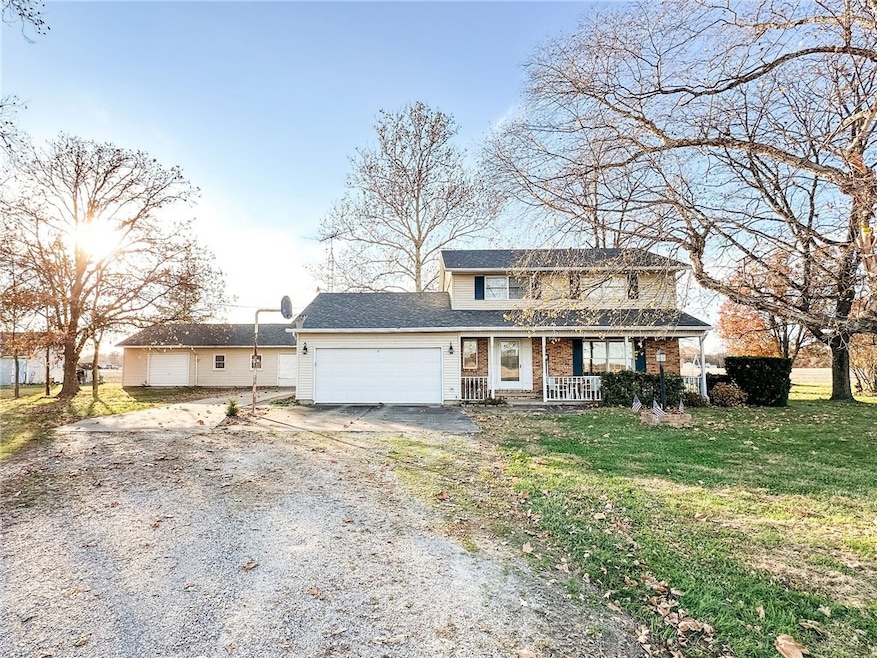 10622 N 450th St, Oblong, IL 62449 - photo 1