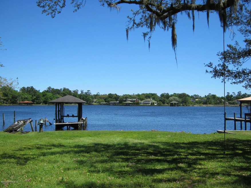 4525 Ortega Farms Cir, Jacksonville, FL 32210 - photo 1