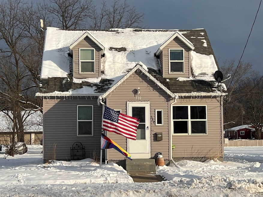 510 N Union St, Mauston, WI 53948 - photo 1