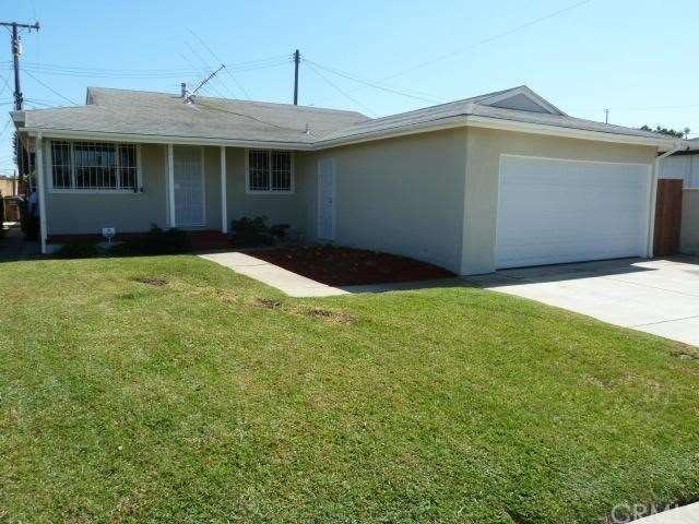 2114 W. 154th St,. Compton