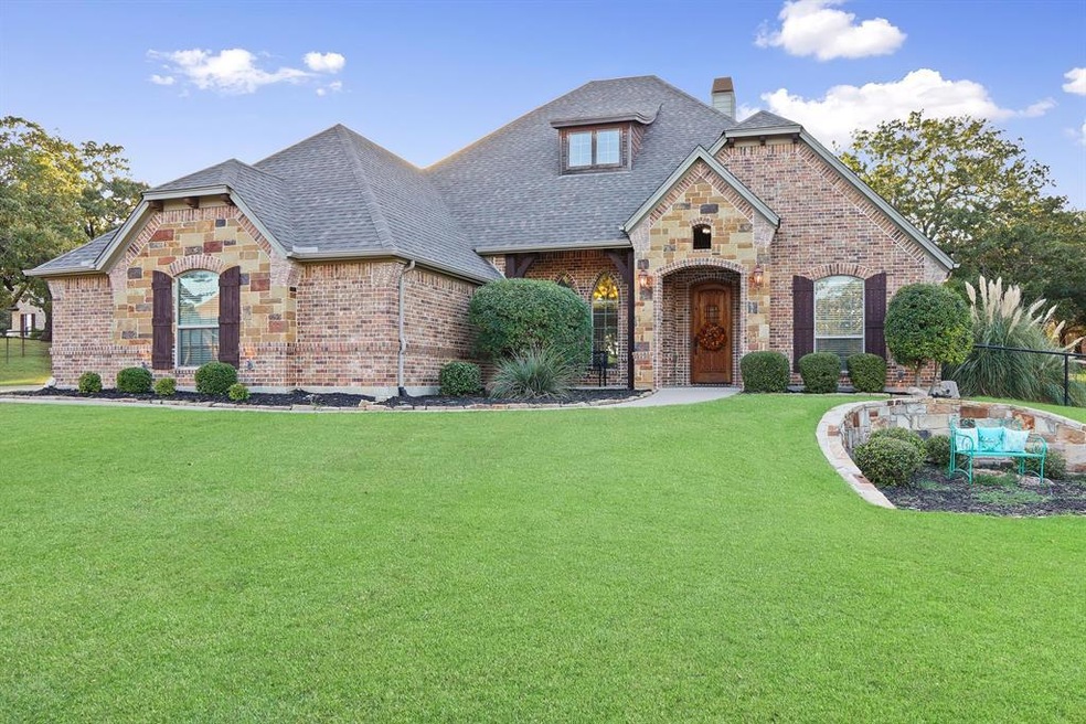 3712 Dry Creek Rd, Granbury, TX 76049 - photo 1