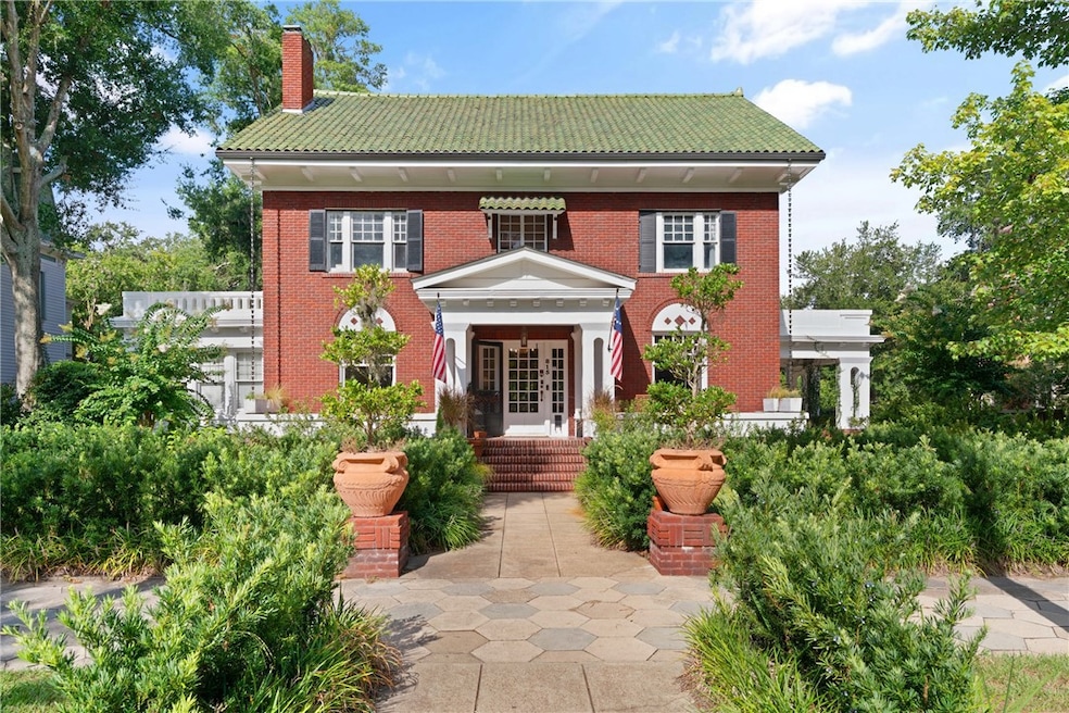 815 Union St, Brunswick, GA 31520 - photo 1