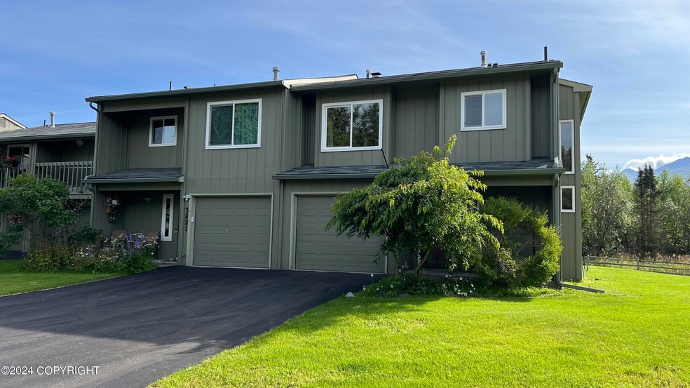 3823 Hampton Dr unit 2F, Anchorage, AK 99504 - photo 1