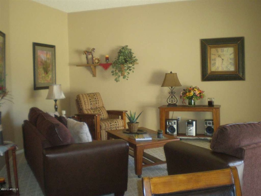 10891 W Emerald Dr, Sun City, AZ 85351 - photo 1