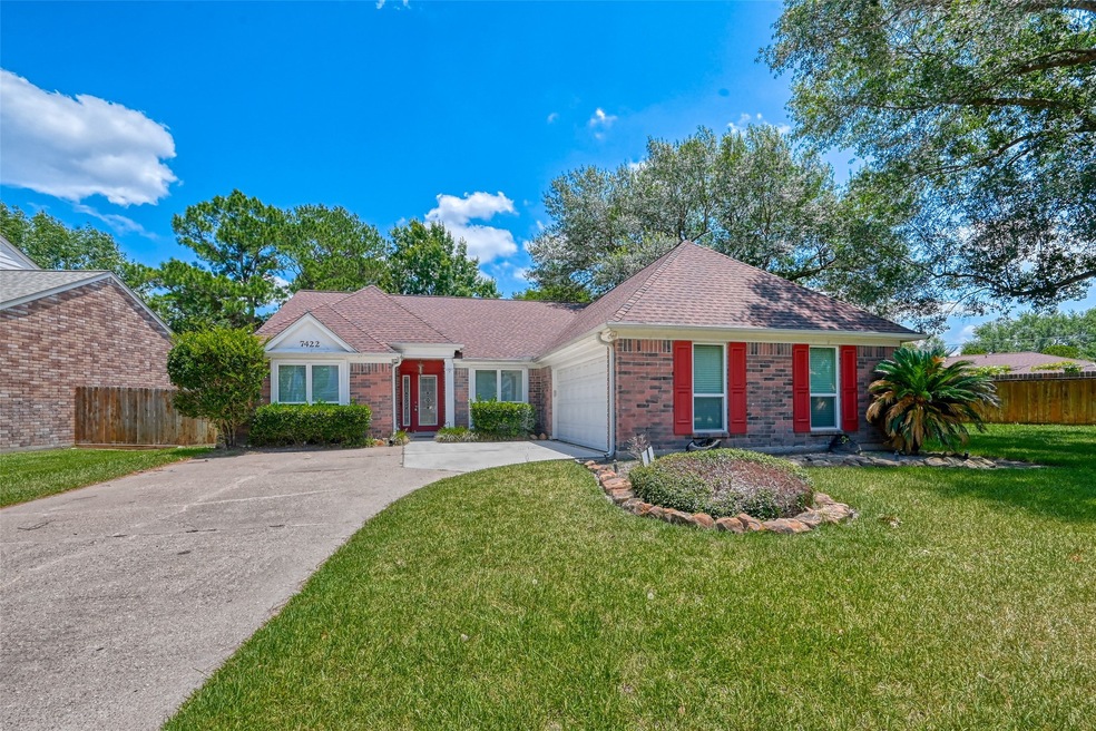 7422 Shangrila Ln, Houston, TX 77095 - photo 1