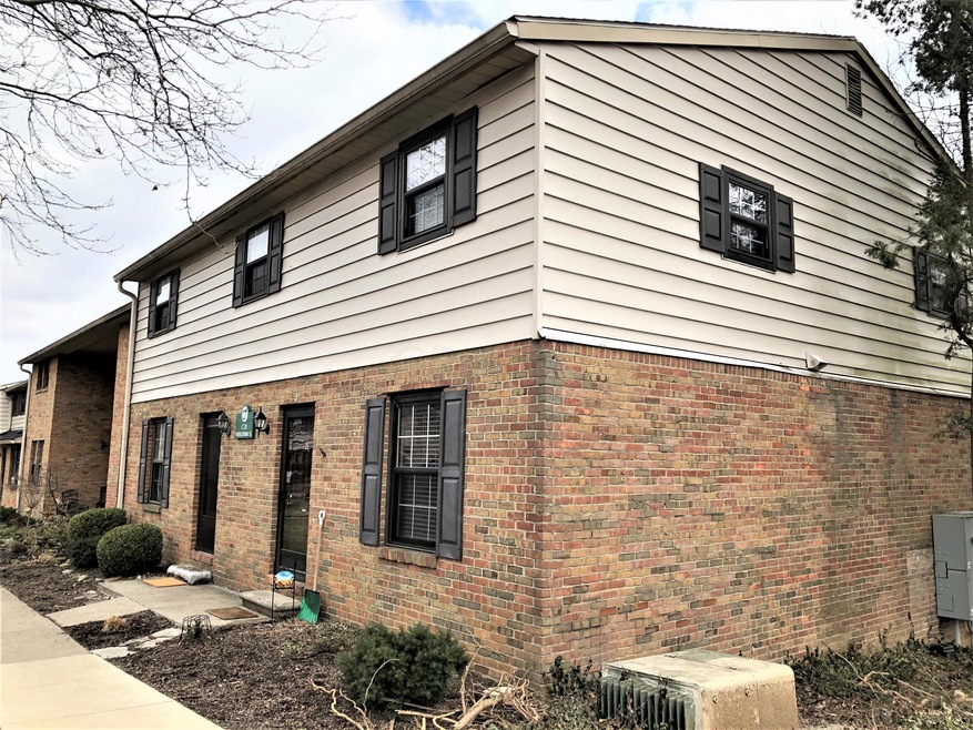 m condo front3