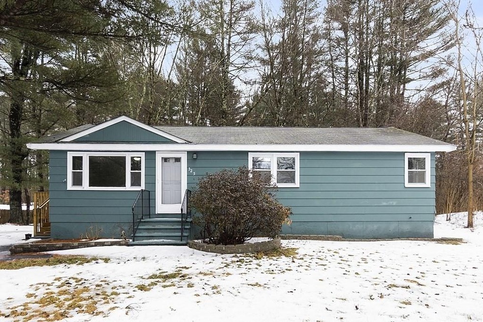 325 Lake St, Bellingham, MA 02019 - photo 1