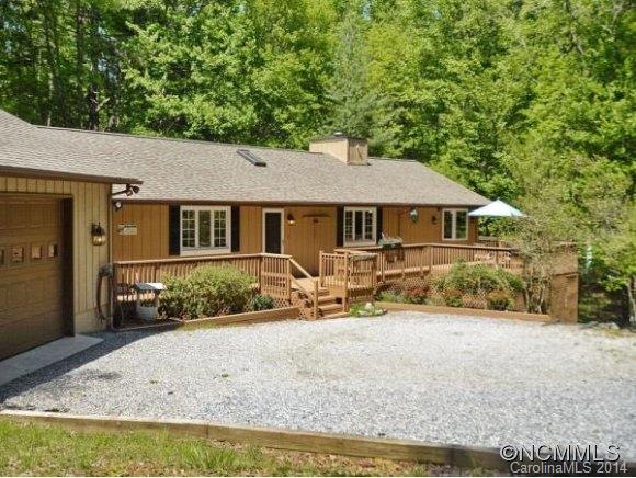 Level Driveway/Lots of Parking