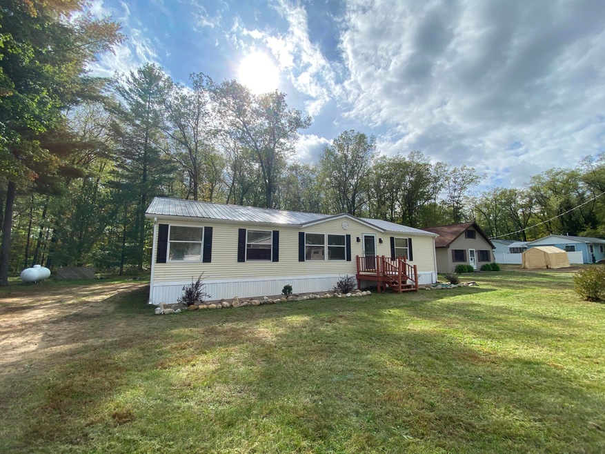 3858 W Wildwood Ave, Bitely, MI 49309 - photo 1