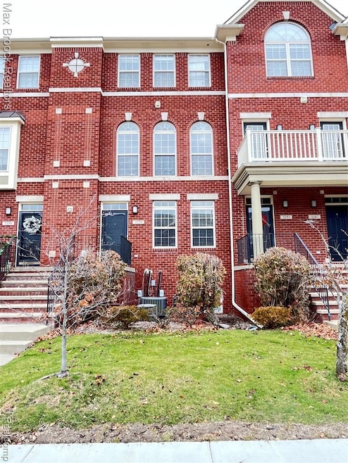 3255 Camden Dr unit 121, Troy, MI 48084 - photo 1