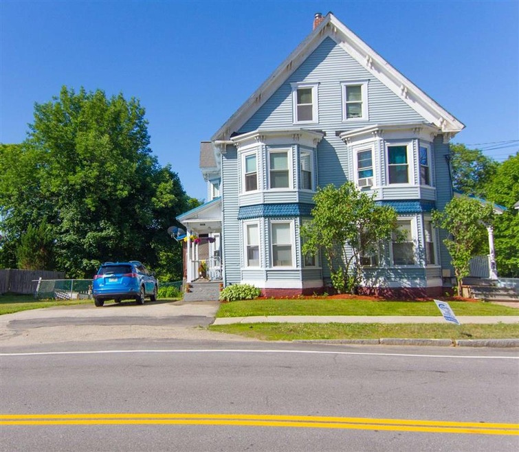 105 Pickering Rd unit A and B, Rochester, NH 03839 - photo 1