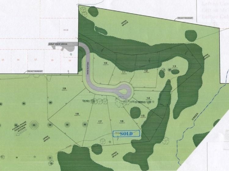 Golf View Dr primary
