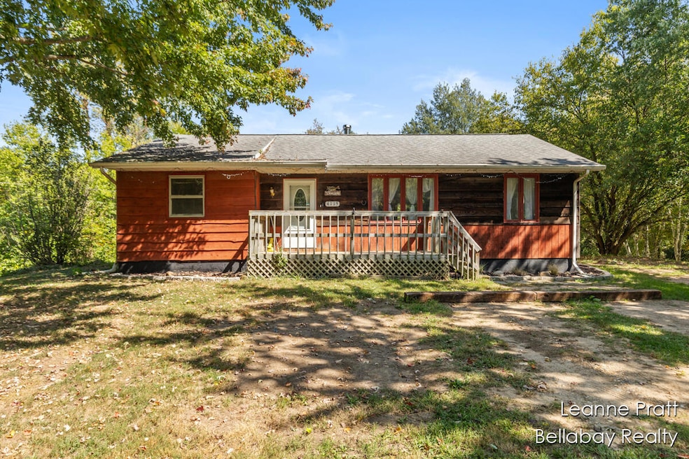 For Sale $275,000 • Co-Listing Agent