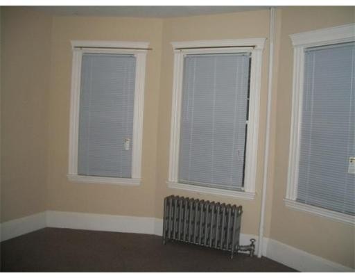 490 Beach St, Revere, MA 02151 - photo 1