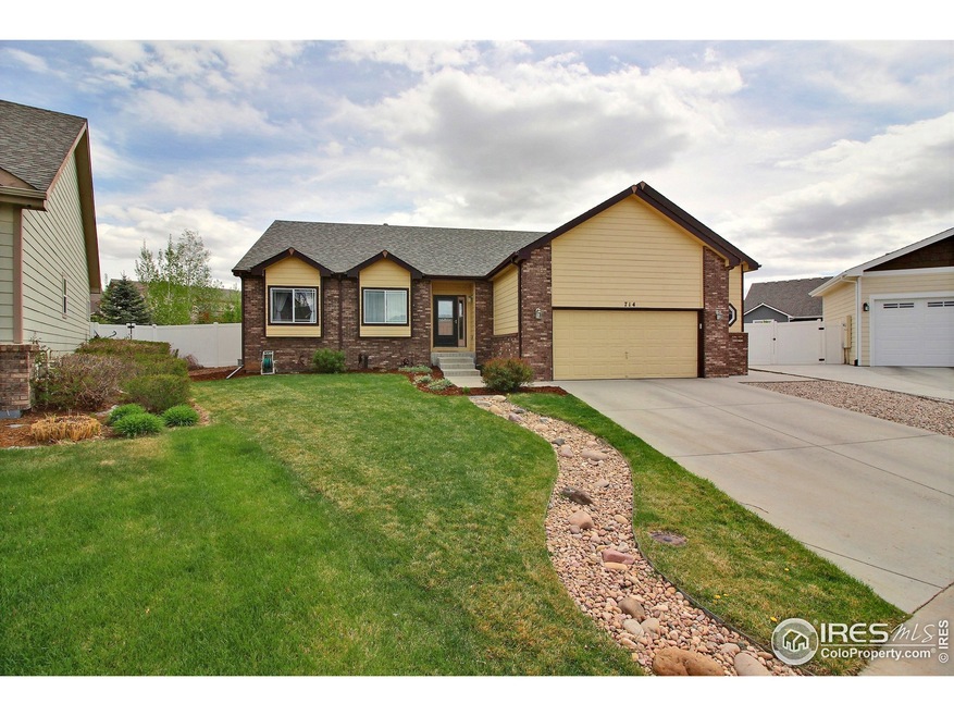 Fabulous Ranch in Quiet Cul-De-Sac