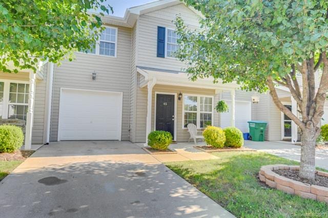 Close to many amenities just minutes from Airport 