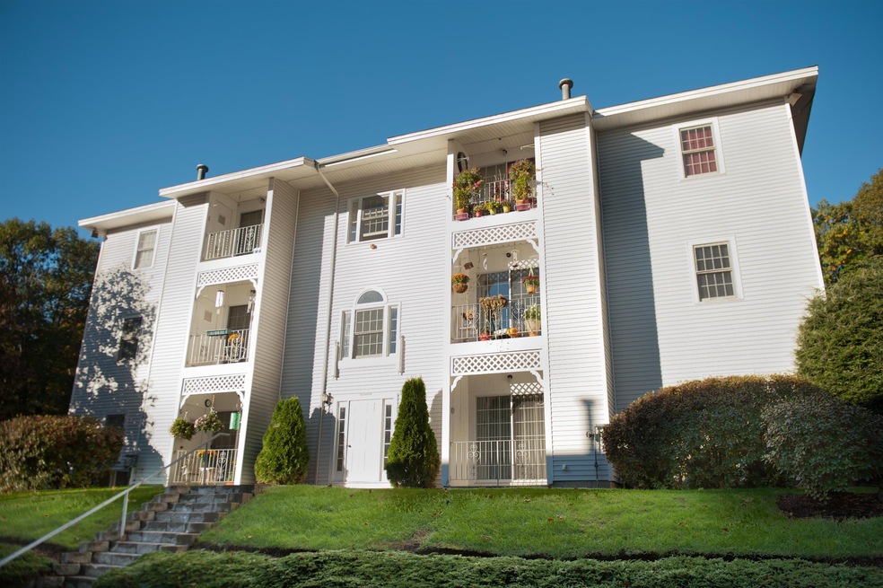 Stoney Creek Condominiums unit 17, Milford, NH 03055 - photo 1