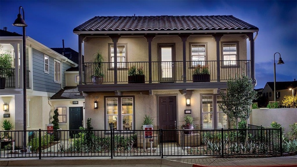 4302 Pacifica Way unit 3, Oceanside, CA 92056 - photo 1