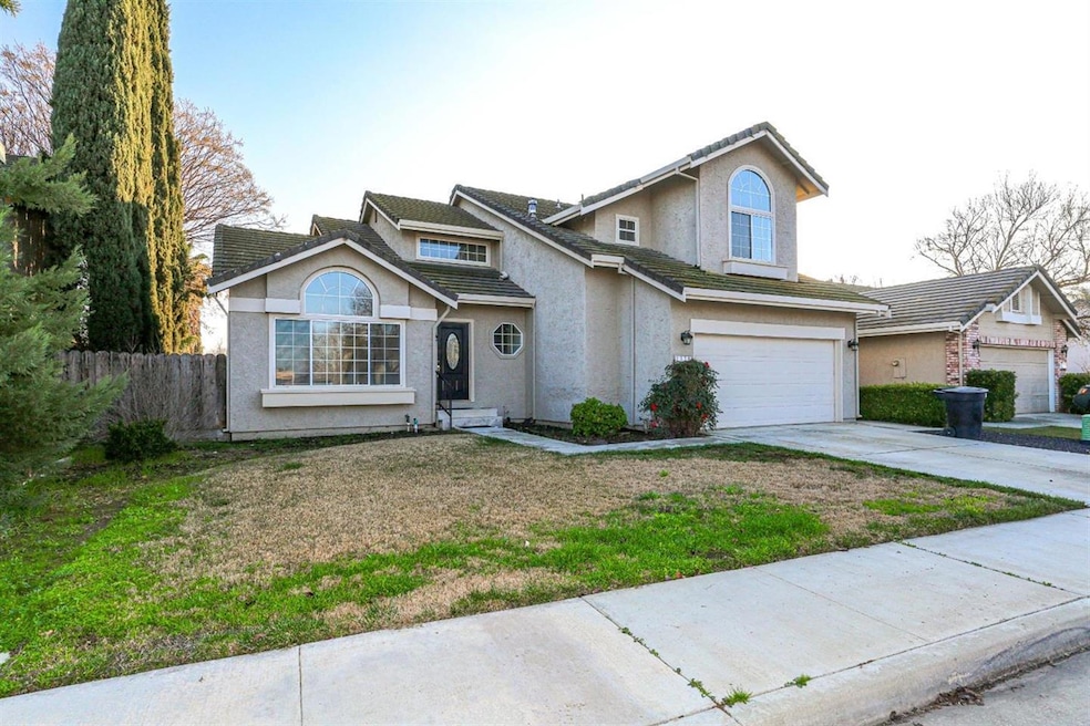 For Sale $430,000 • Co-Listing Agent