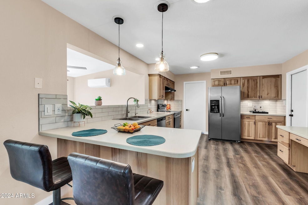 936 S 79th Way-21