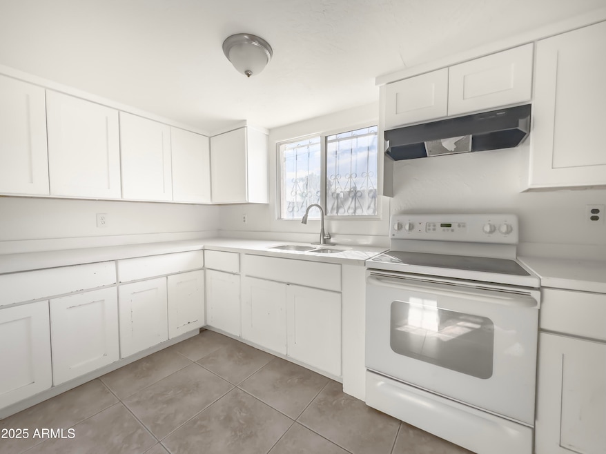 1927 E Sheridan St unit B, Phoenix, AZ 85006 - photo 1