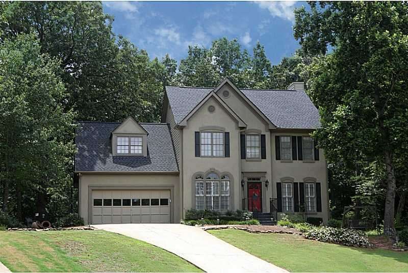 Exterior Front.