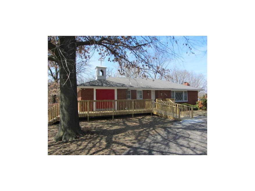 7610 Lackman Rd, Shawnee, KS 66217 - photo 1