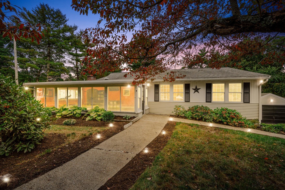 4 Hillside Ave, Halifax, MA 02338 - photo 1