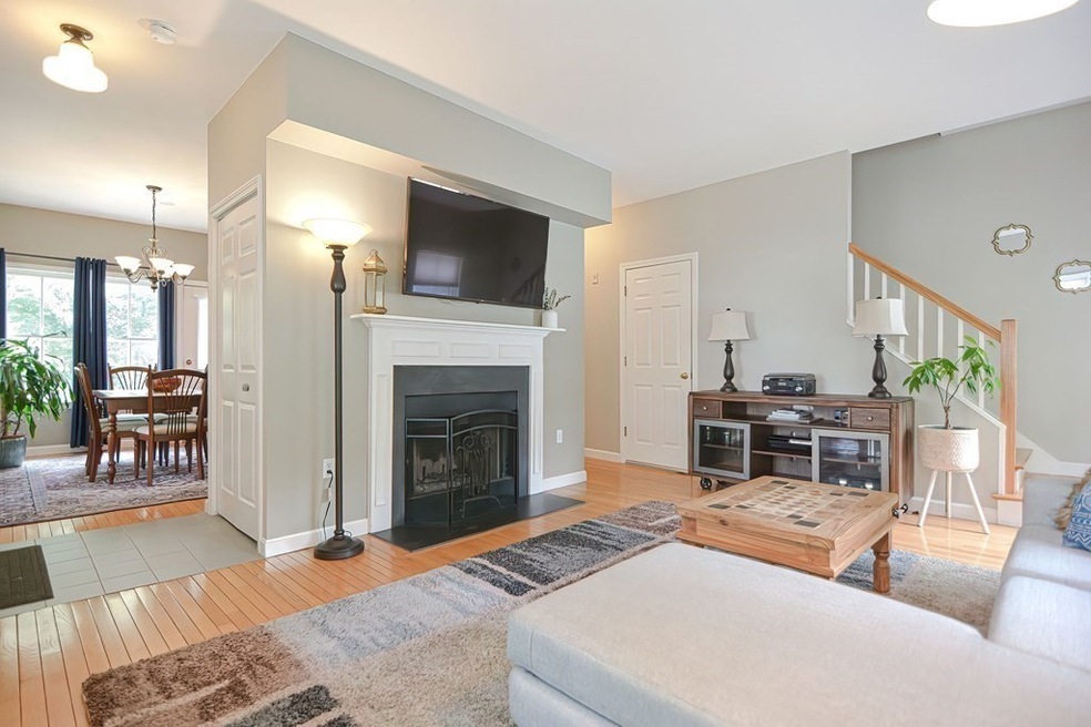 21 South Commons unit A, Lincoln, MA 01773 - photo 1