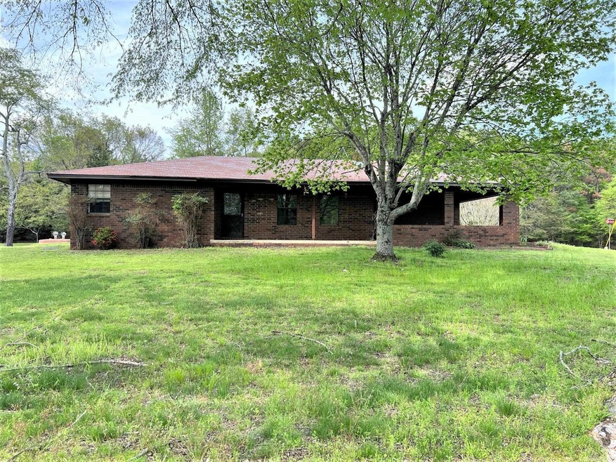 4/10/23 - front of house