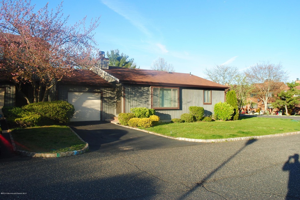 Main Photo Front