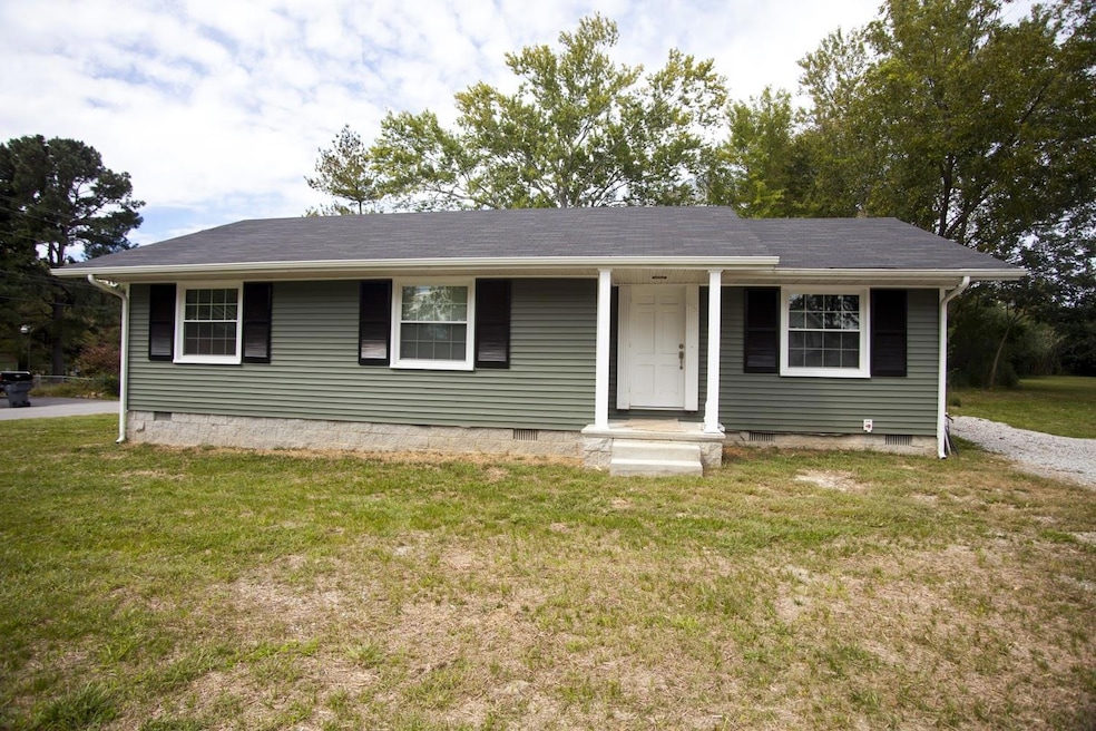 510 Polk St, Manchester, TN 37355 - photo 1