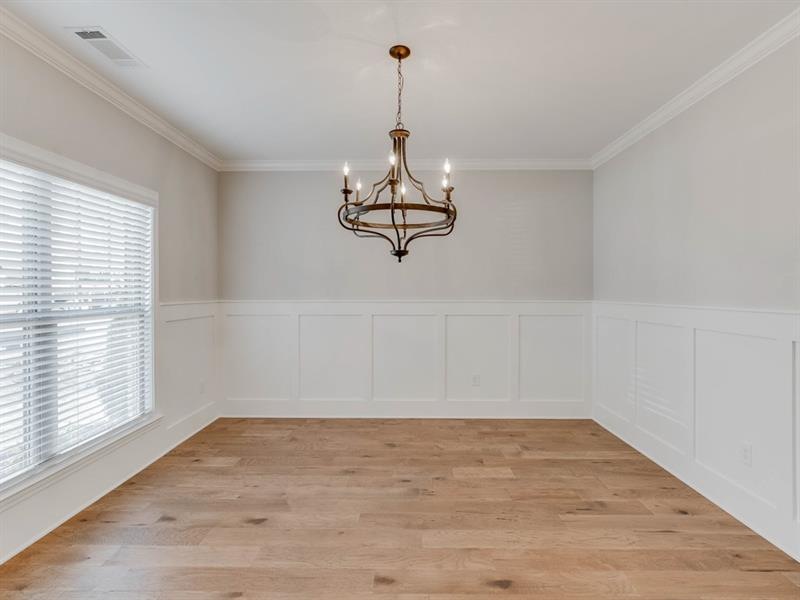 1885 Weston Ln, Tucker, GA 30084 - photo 1