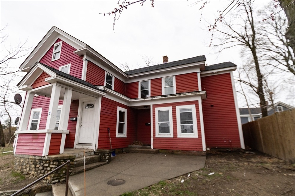 7 Central St unit 2, Hudson, MA 01749 - photo 1