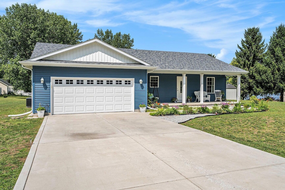 9260 N 225 E, Lake Village, IN 46349 - photo 1