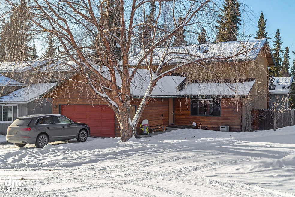 Exterior 8348-SMALL