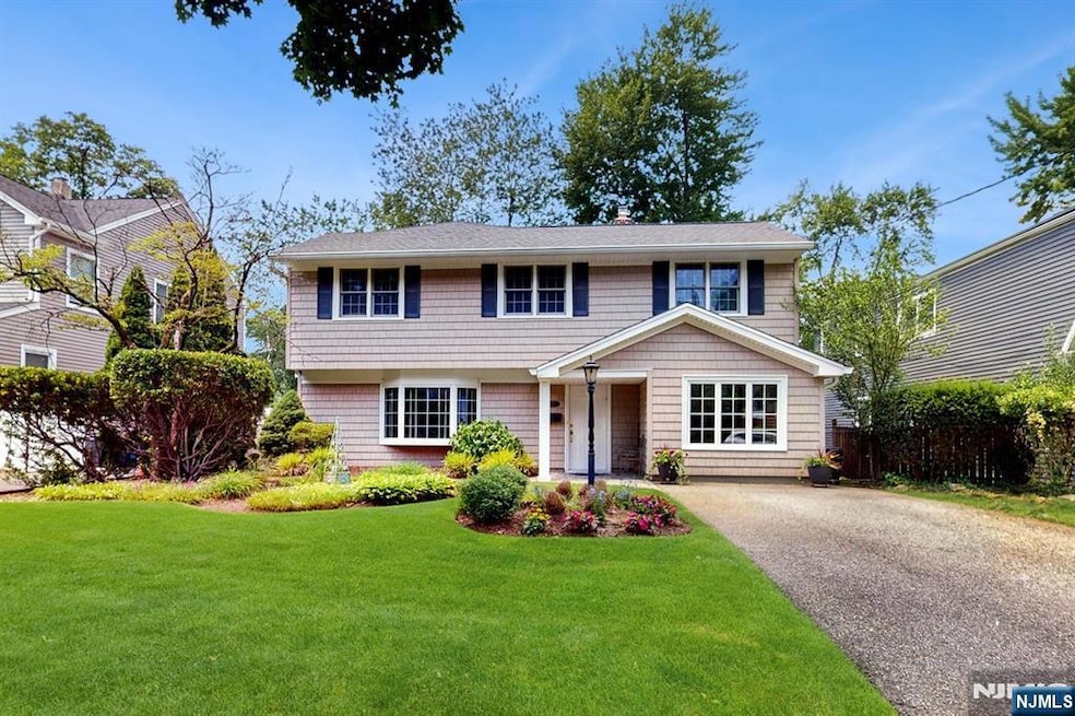 785 7th Ave, River Edge, NJ 07661 - photo 1